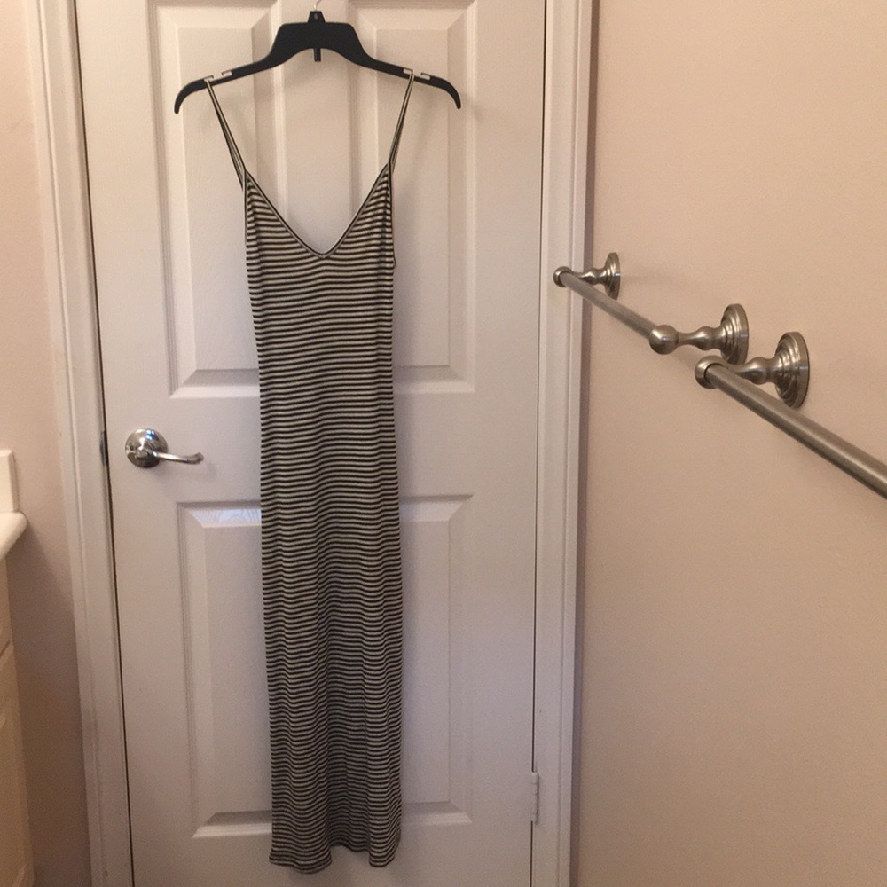 brandy melville maxi dress